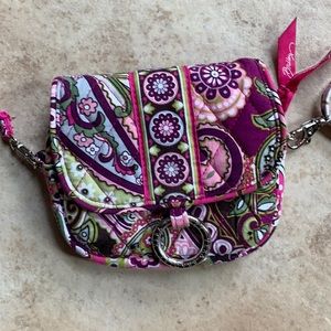 Crossbody Vera Bradley bag. Never used.